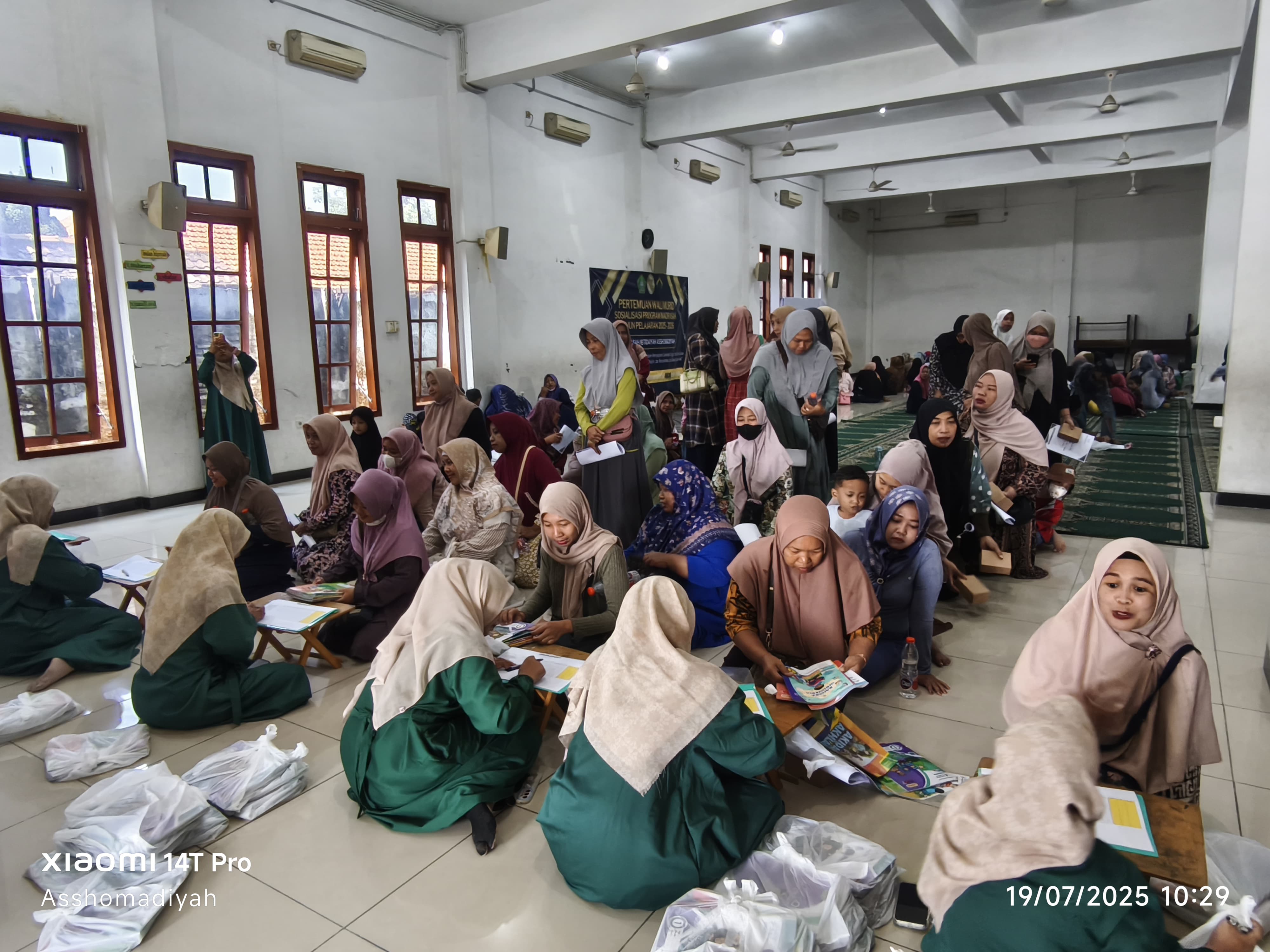 Sinergi Orang Tua dan Madrasah dalam Mewujudkan Generasi Unggul